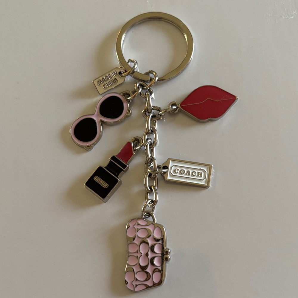 Coach Charm Keyring - Picture 3 of 7